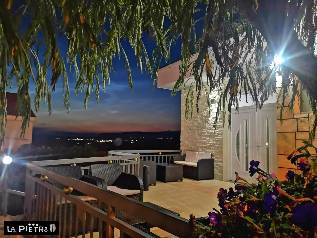 La Pietra Family Hotel Medugorje Bagian luar foto