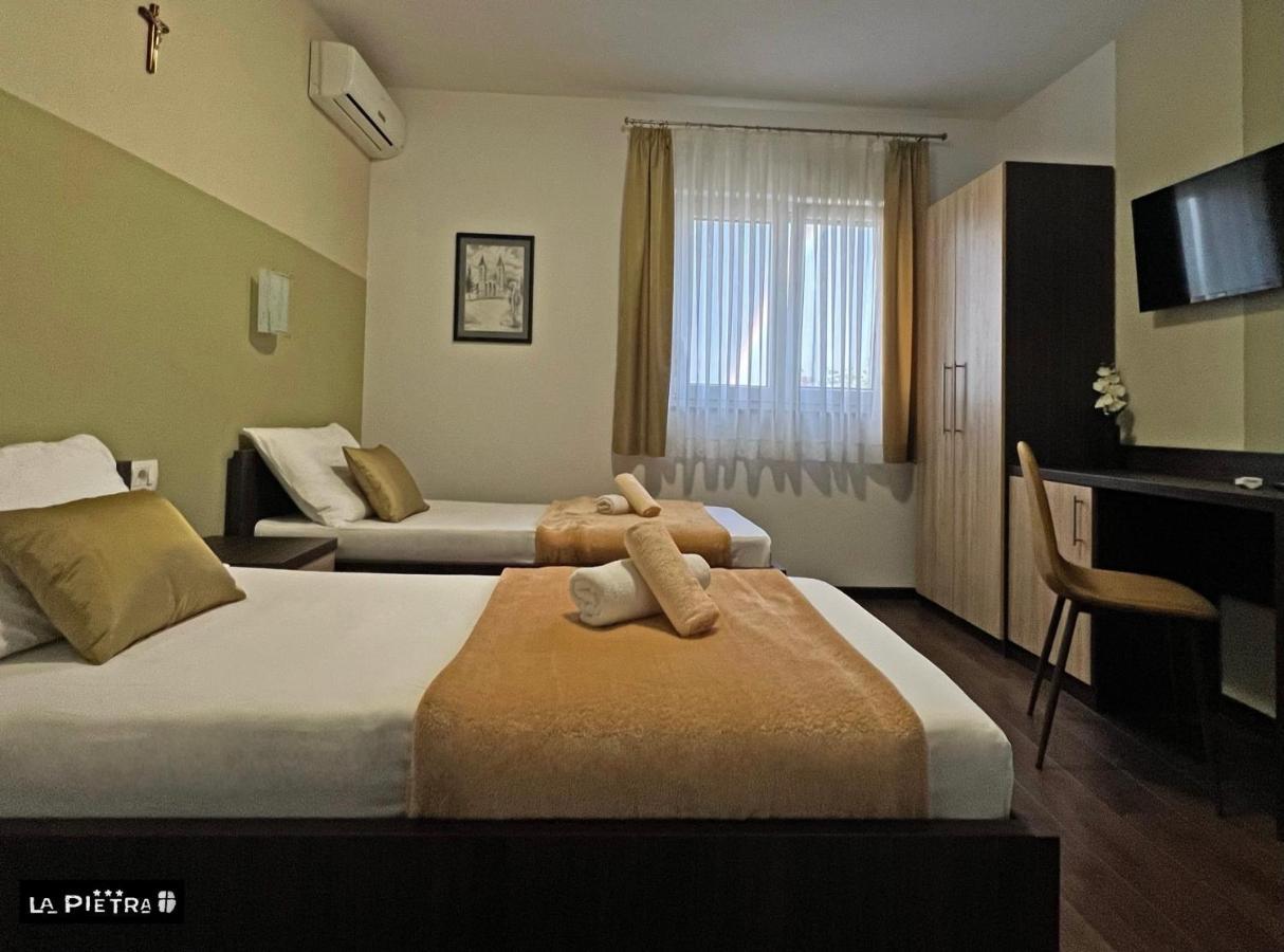 La Pietra Family Hotel Medugorje Ruang foto