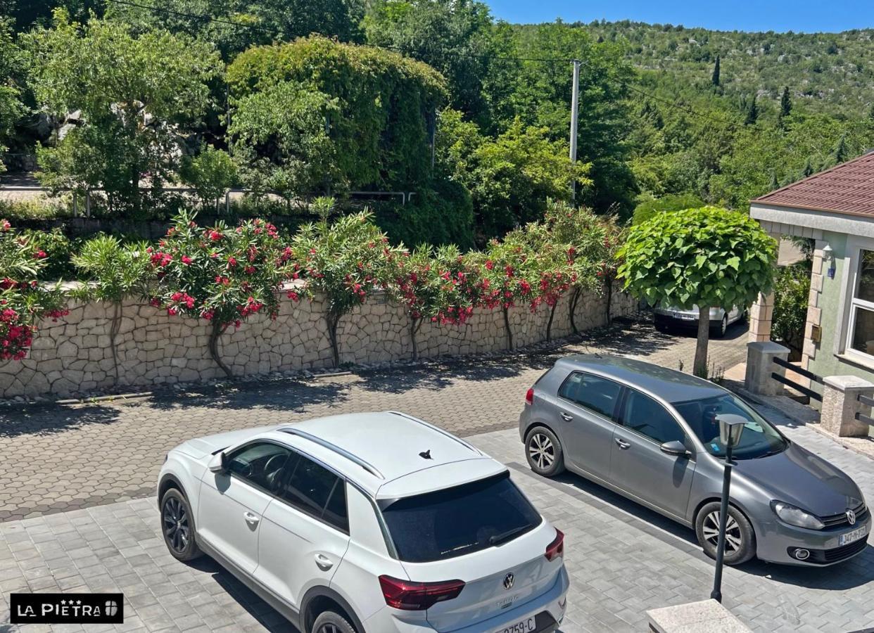 La Pietra Family Hotel Medugorje Bagian luar foto